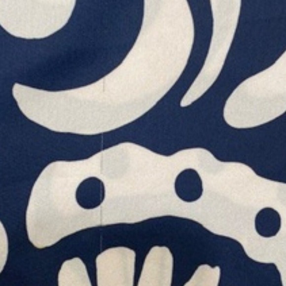 Alex Marie Button Front Navy & Cream Shell Print Short Sleeve Blouse NWT Size M - Picture 8 of 8